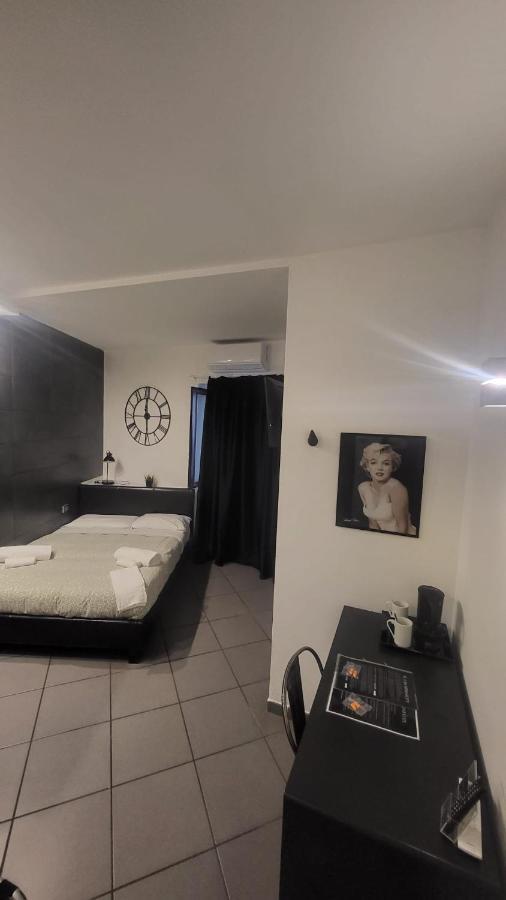 Il Taschino Suite Napels Buitenkant foto